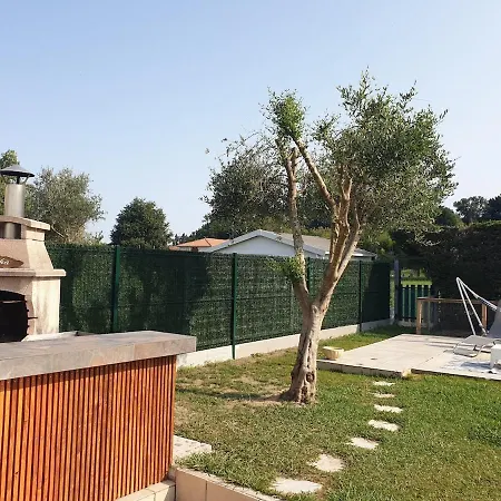 Warm House Close To Amenities *