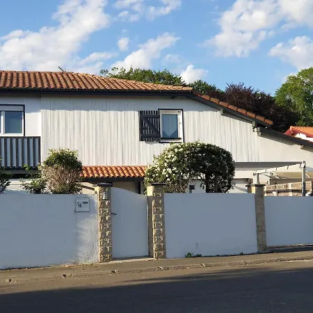 Warm House Close To Amenities Holiday home *